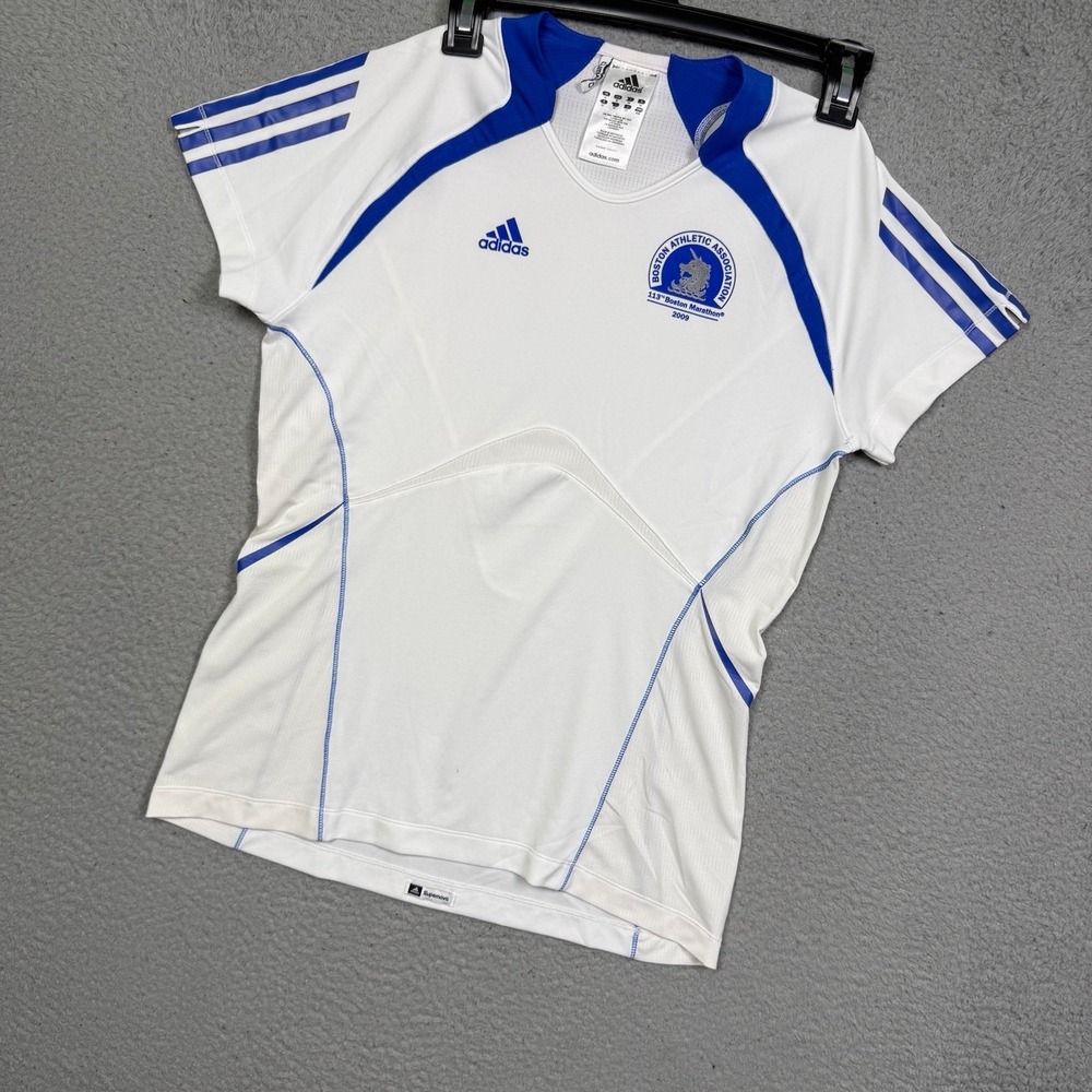 Vintage adidas 2009 Boston‎ Marathon T-shirt